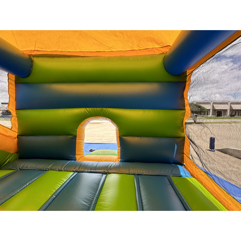 Pirate Combo with Removable Pool