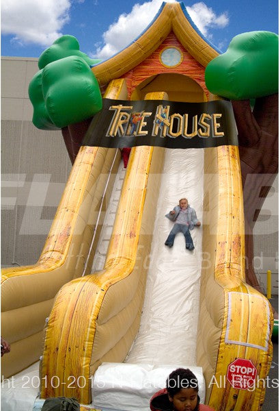 Tree House™ (30’)