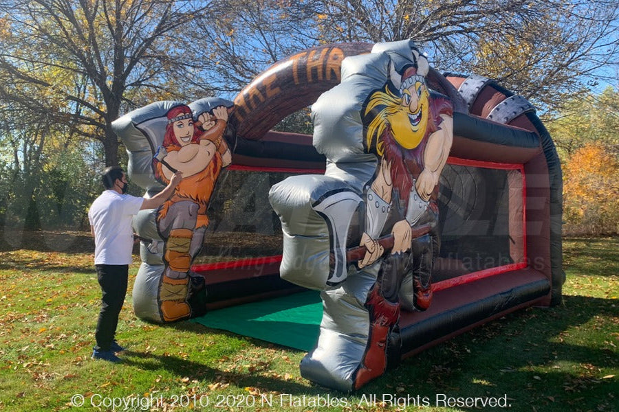 Inflatable Viking Axe Throw™ (Single)