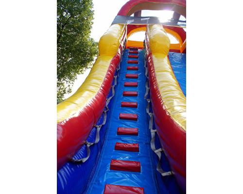 22'H Rainbow Screamer Slide