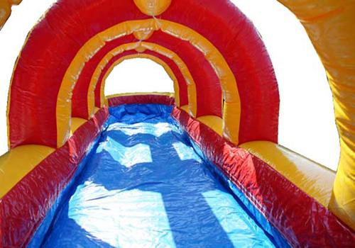 20'H Rainbow Screamer Slide w/ Slip n Splash