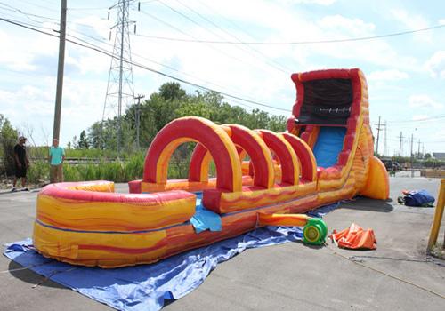 22'H Volcano Screamer Slide w/ Slip n Splash